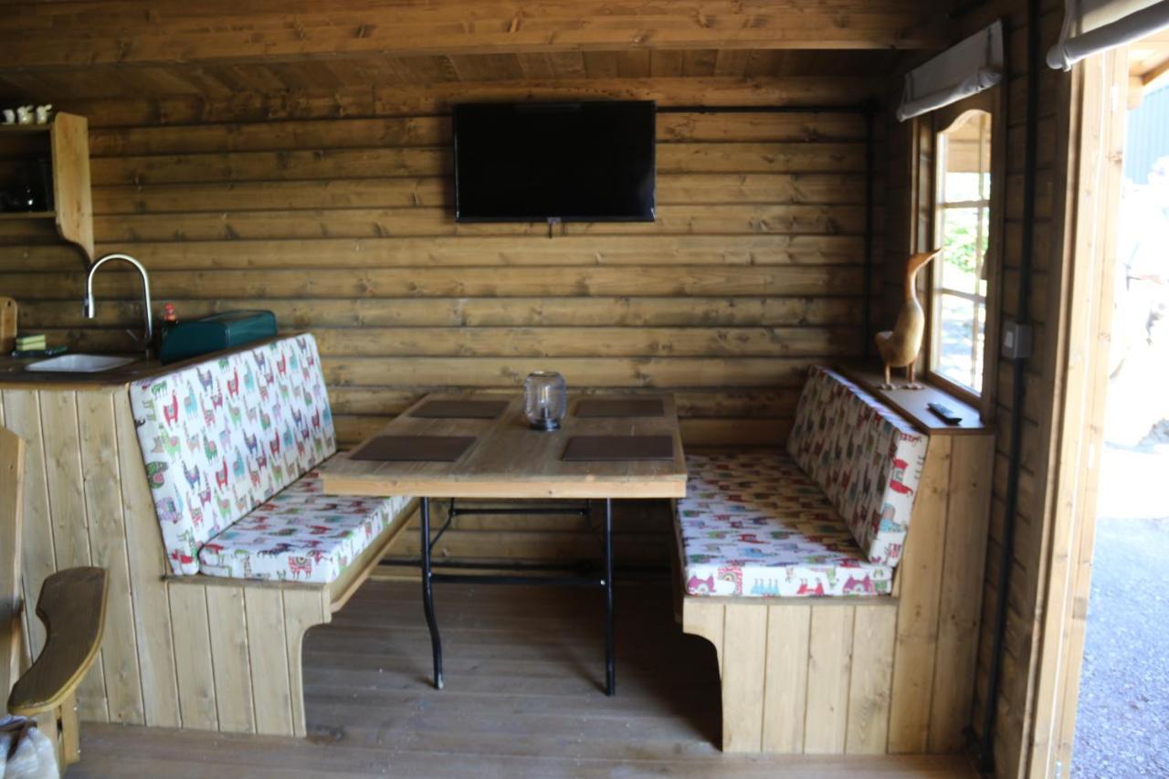 Knapp Farm Glamping Lodge 1 Corscombe Extérieur photo